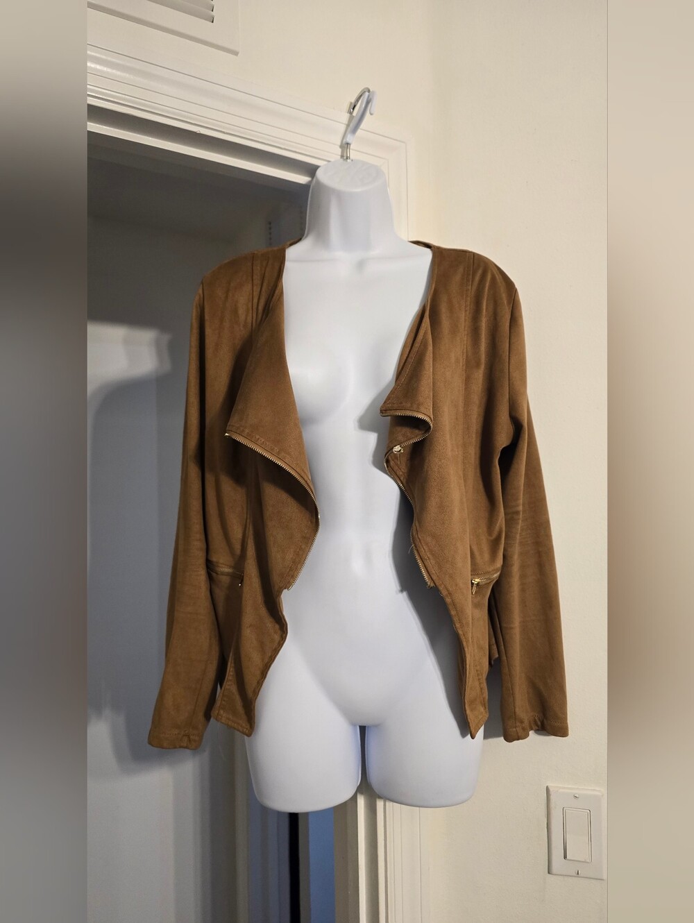 Women's Open-Front Suede-Look Jacket - Brown